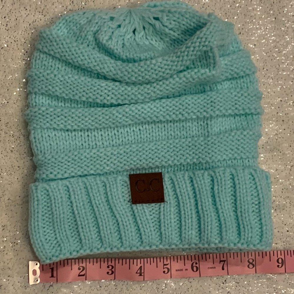 Ladies AQUA Knit Winter Beanie Hat - Picture 6 of 8